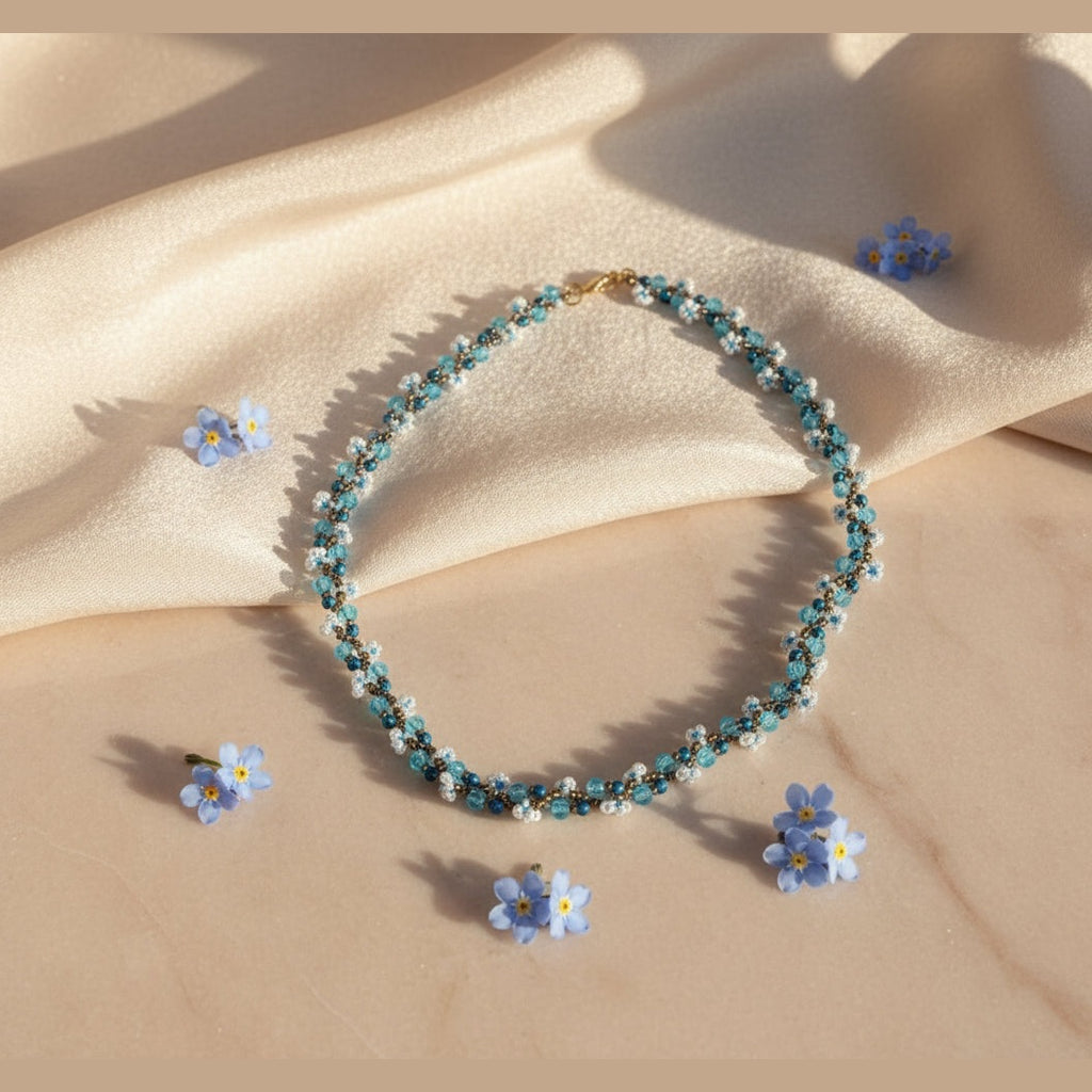 Collier raffiné Myosotis perles Miyuki fait main bleu blanc ÔParis