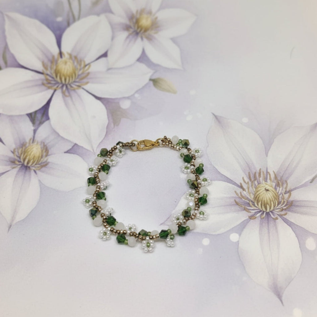 Bracelet raffiné Clématite perles Miyuki fait main vert blanc ÔParis