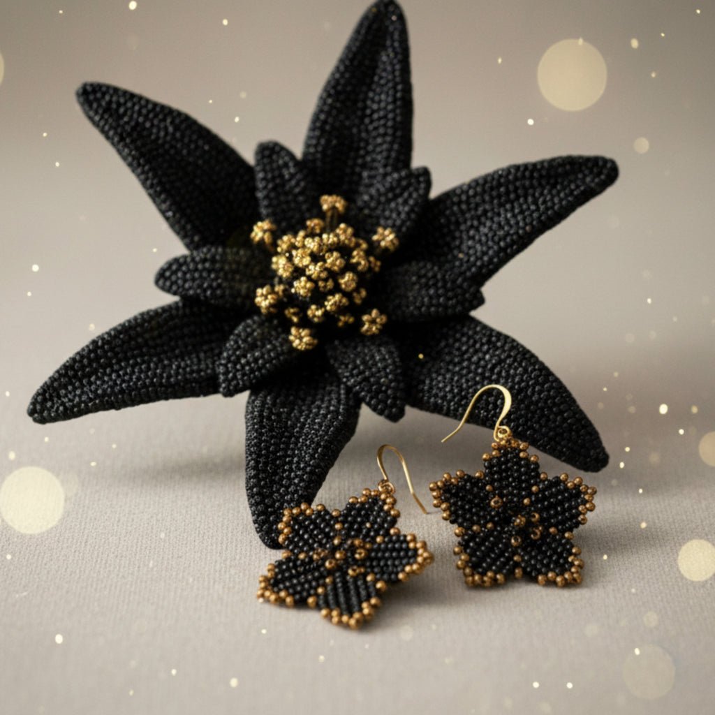 Boucles Edelweiss Noires - Boucles d'oreilles fleur Miyuki tissées main noir et doré
